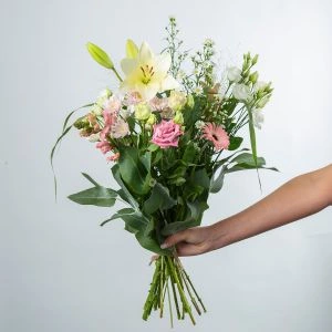 Plukboeket Voor Jou vastgehouden