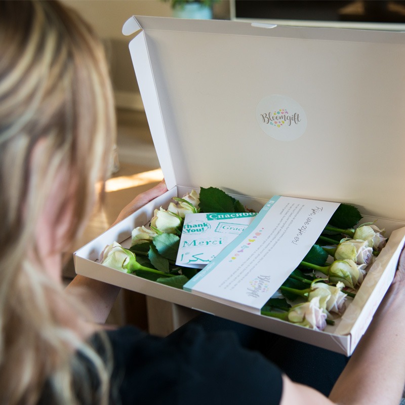 Brievenbus rozen ontvangen